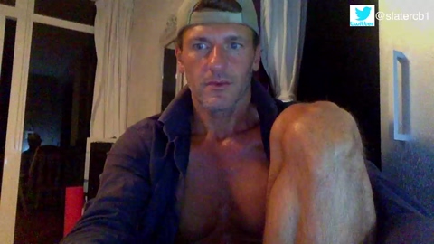 slater2011  13-12-2022